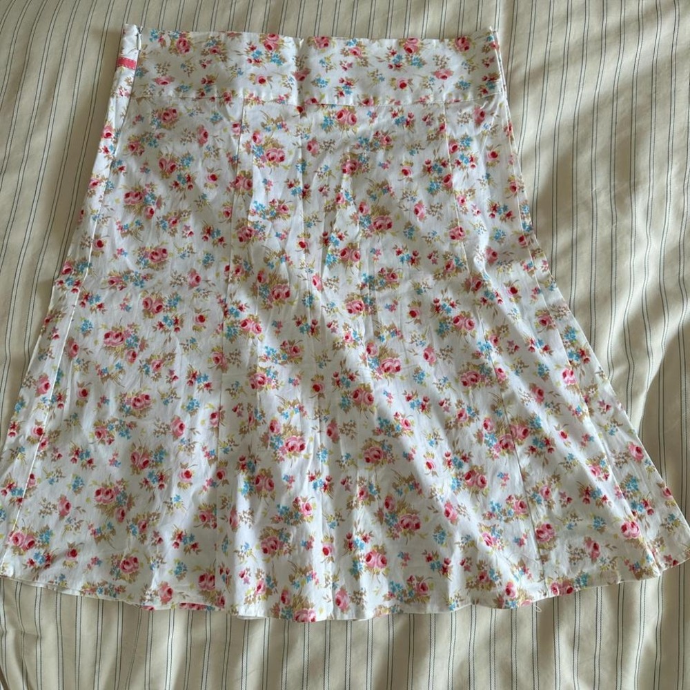 Floral skirt - Picture 5 of 7
